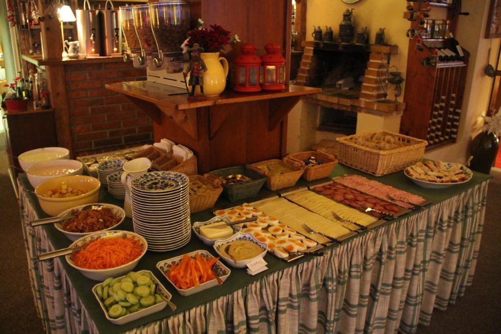 罗莫卡酒店 Špindlerŭv Mlýn 外观 照片